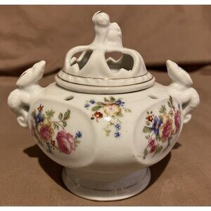 Japanese Pedestal Floral Incense Burner,  Pot and Stick Foo Dog Finial 4”